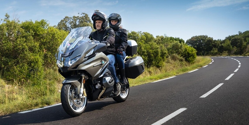 Pneumatika MICHELIN® Road 6 GT je navrhnutá tak, aby poskytovala maximálnu stabilitu pre motocykle triedy GT.